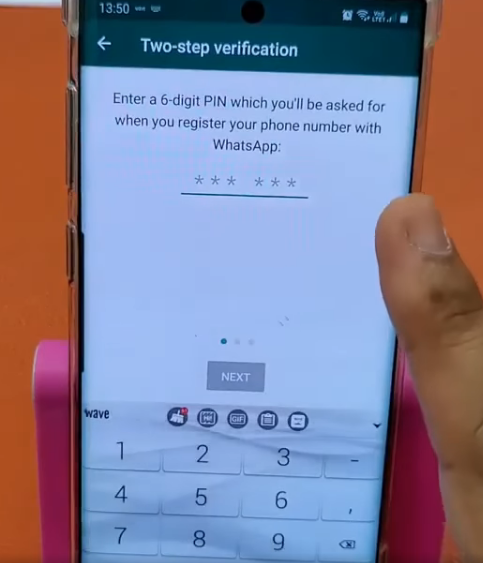 Scammer Curi Akaun WhatsApp & Tipu Rakan Anda. Ini Cara Elakkan Akaun WhatsApp Dicuri