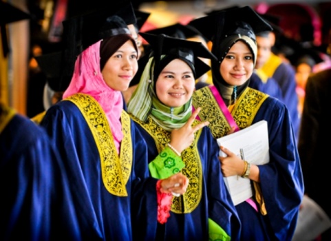 Yuran Konvokesyen UITM Dikurangkan Bagi 3 Sesi Untuk Graduan Semua Peringkat Pengajian Sebanyak RM40