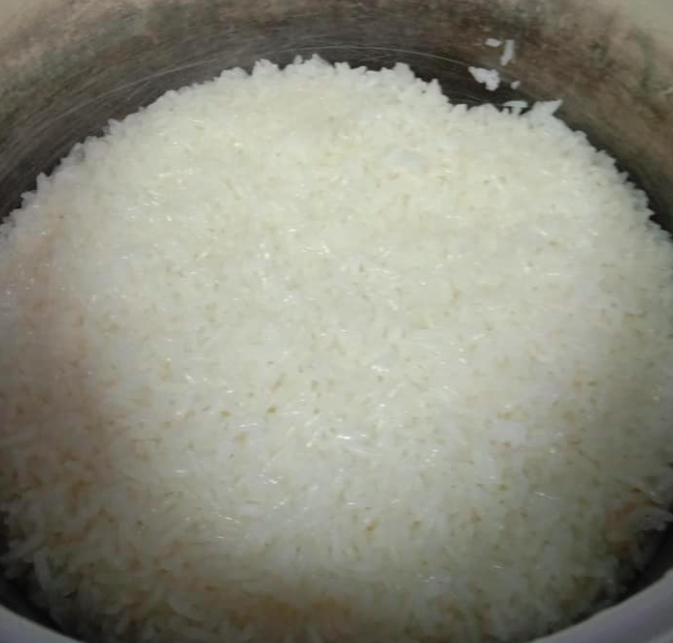Cara Mudah Masak Pulut. Guna Periuk Nasi Elektrik Pun Pulut Lembut & Elok!