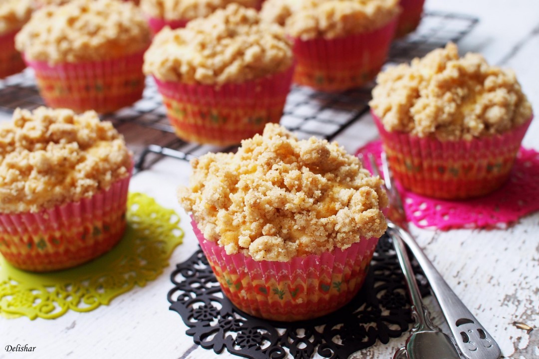 Minum Petang Dengan Muffin & Ini Resepi Apple Crumble Muffin