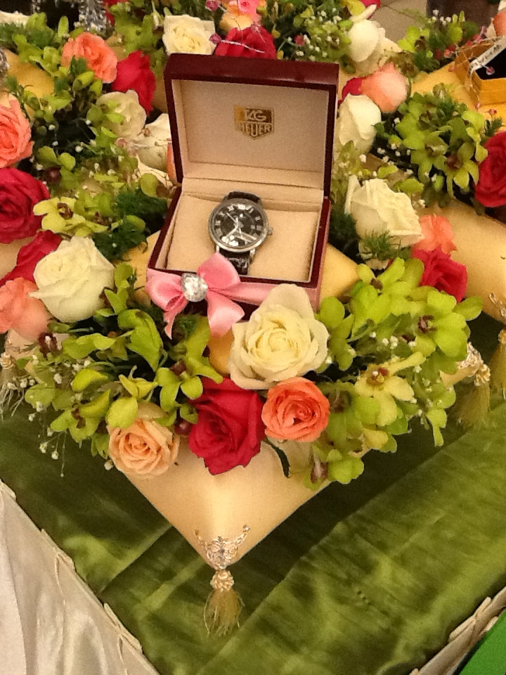 5 Contoh Set Hantaran Tunang/Kahwin Yang Simple Tapi Nampak Mahal. Boleh Try Ni!